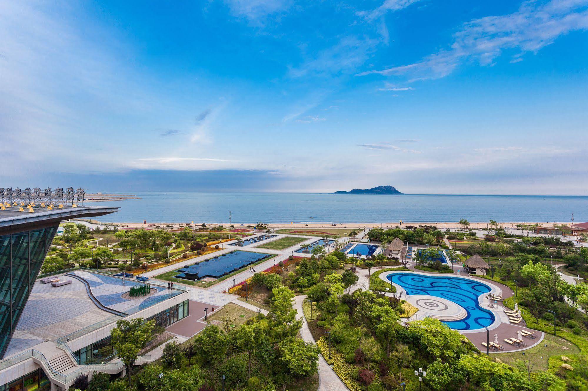 Le Meridien Qingdao West Coast Resort Exterior photo